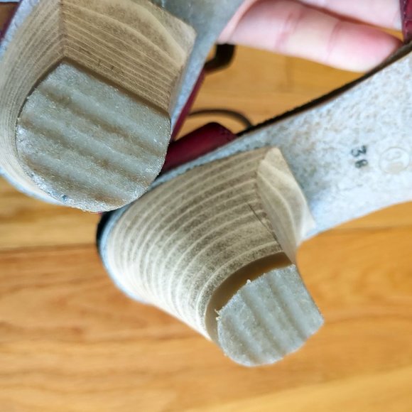 Mjus Leather Ankle Strap Heeled Strappy Distressed Red Sandals size 7.5 - Picture 10 of 14